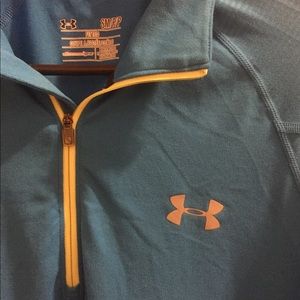 UnderArmour  all season sport gear (S)